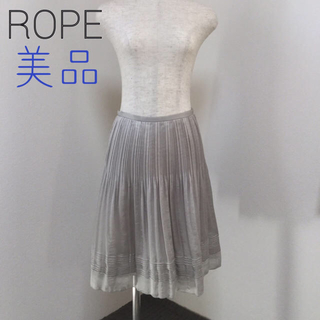 ロペ(ROPE’)の美品🔔ロペ スカート シルバー(ひざ丈スカート)