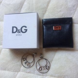 ディーアンドジー(D&G)の新品♛D&G ピアス♛(ピアス)