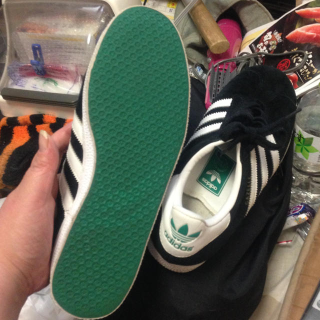 adidas(アディダス)の☆アディダスGAZELLE☆ レディースの靴/シューズ(スニーカー)の商品写真