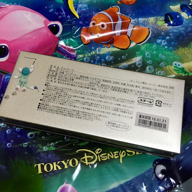 Disney(ディズニー)のジェラトーニ チョコレート缶  エンタメ/ホビーのおもちゃ/ぬいぐるみ(キャラクターグッズ)の商品写真
