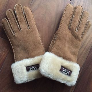 アグ(UGG)のUGG 手袋 美品(手袋)