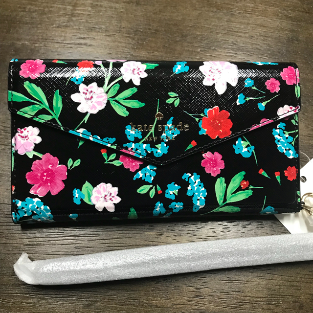 kate spade new york - 【 iphone7/8】 kate spade 手帳型 ケース 花柄 ...