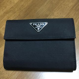 プラダ(PRADA)のプラダ  二つ折り財布(折り財布)