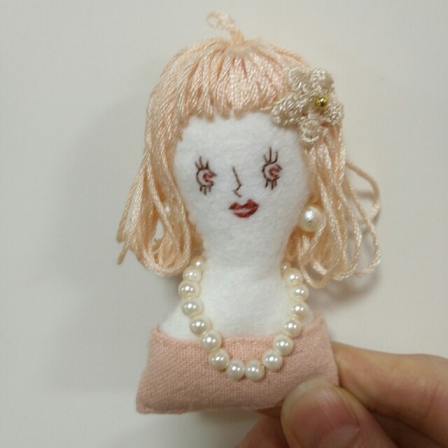 ハンドメイド　ドールチャーム　dollcharm　人形 ハンドメイドのアクセサリー(キーホルダー/ストラップ)の商品写真