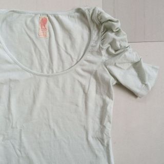 ザラ(ZARA)の未使用新品 ZARA デザインTシャツ(その他)