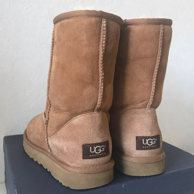 ◆ UGG クラッシックショート チェスナット ベージュ◆