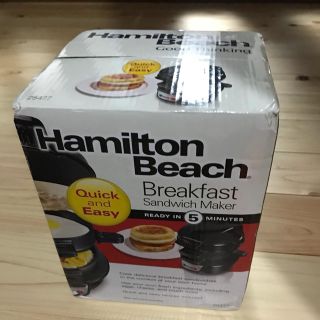 フリル特価 新品 朝食等用 Hamilton エッグマフィンメーカー ブラック(調理道具/製菓道具)