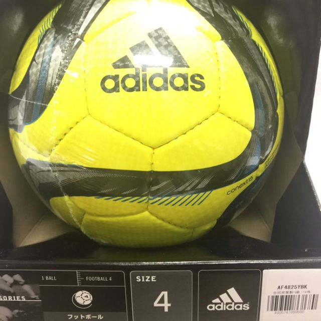 adidas(アディダス)のadidas コネクト１５　クラブプロ　４号　検定球　AF4825YBK スポーツ/アウトドアのサッカー/フットサル(その他)の商品写真