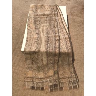 エトロ(ETRO)の新品歳末セール★ETROシルクスカーフ ベージュ ペイズリー柄(バンダナ/スカーフ)