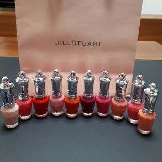 ジルスチュアート(JILLSTUART)の【お値下げ中】ジルスチュアート　ネイル　10本セット　&　ショッパー(マニキュア)