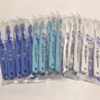 ドラえもん15本セット、フロス8個(歯ブラシ/歯みがき用品)