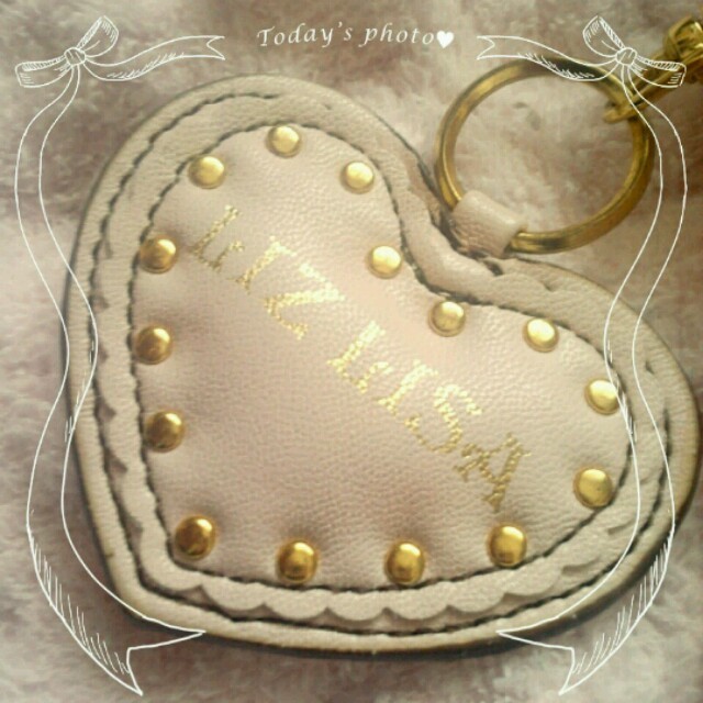 LIZ LISA(リズリサ)のLIZ LISA♡姫フリルポシェット レディースのバッグ(ショルダーバッグ)の商品写真