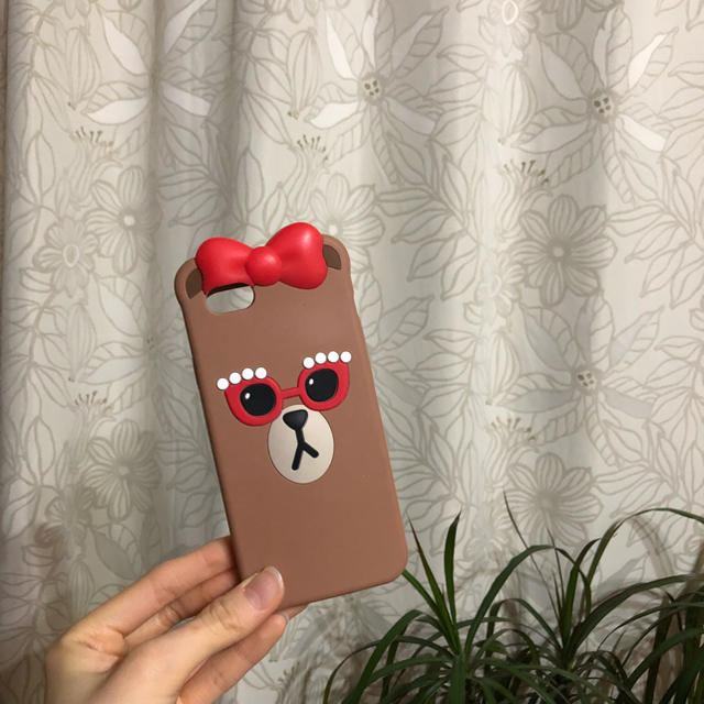 STYLENANDA(スタイルナンダ)のlinefriends チョコ  iPhoneケース スマホ/家電/カメラのスマホアクセサリー(iPhoneケース)の商品写真