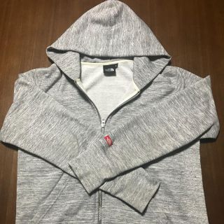 ザノースフェイス(THE NORTH FACE)のTHE NORTH FACE ジップアップパーカー(パーカー)