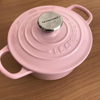 ルクルーゼ(LE CREUSET)のル・クルーゼ なべ（小）(調理道具/製菓道具)