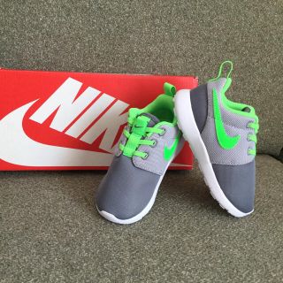 ナイキ(NIKE)の最終値下げ！【新品未使用】ナイキ ローシワン 13㎝(スニーカー)