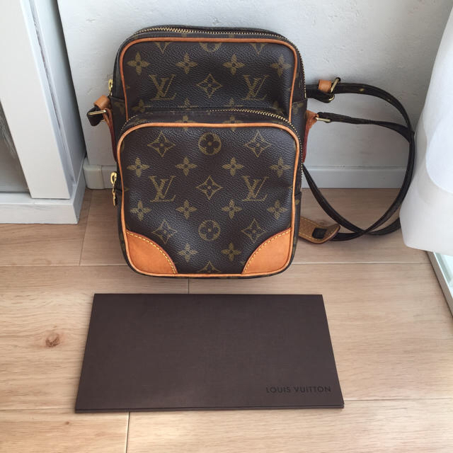 LOUIS VUITTON(ルイヴィトン)のももち様専用 ★LV☆ショルダーバッグ☆アマゾン☆ レディースのバッグ(ショルダーバッグ)の商品写真