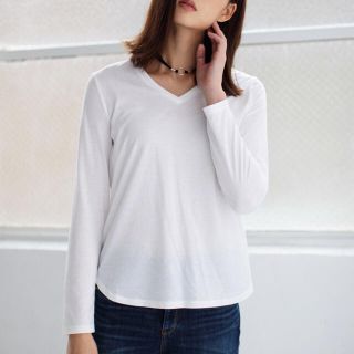 アズールバイマウジー(AZUL by moussy)の【新品タグ付】2枚組AZUL BY MOUSSY Vネック長袖ロンTインナー(カットソー(長袖/七分))