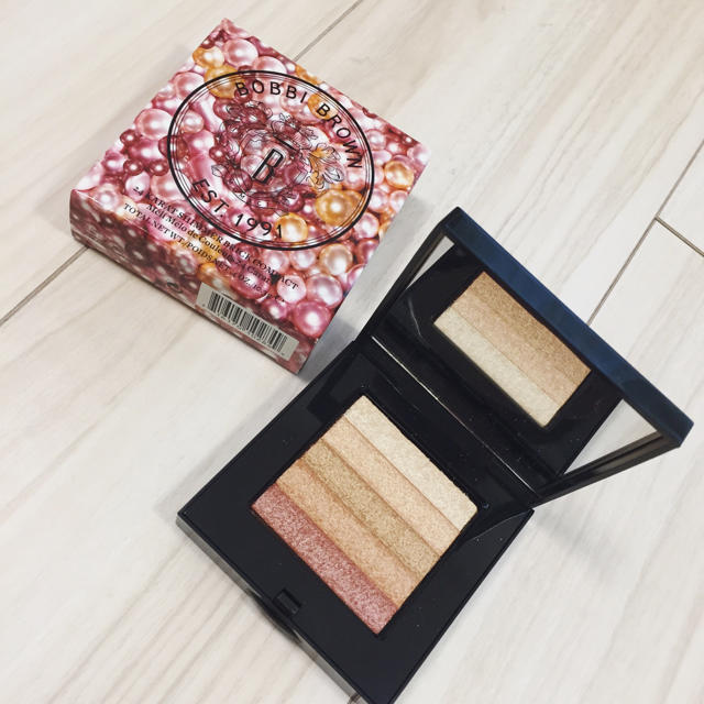 BOBBI BROWN(ボビイブラウン)の新品 ボビイブラウン フェイスパウダー コスメ/美容のベースメイク/化粧品(フェイスパウダー)の商品写真