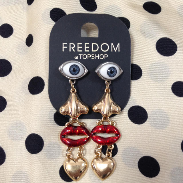 TOPSHOP(トップショップ)のお取置き中♡ レディースのアクセサリー(ピアス)の商品写真