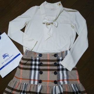 バーバリーブルーレーベル(BURBERRY BLUE LABEL)のらちか様専用★BURBERRYBLUE LABEL☆白ニット(ニット/セーター)