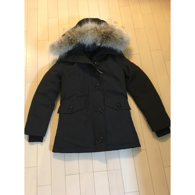 CANADA GOOSE(カナダグース)の2017新作 カナダグース シャーロット レディースのジャケット/アウター(ダウンジャケット)の商品写真