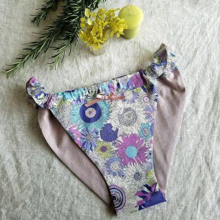 ゆるふわ ショーツ パンツ コットン ガーゼ 花柄 リバティ comfy(その他)