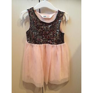 エイチアンドエム(H&M)のH&M スパンコールキッズドレス(セレモニードレス/スーツ)