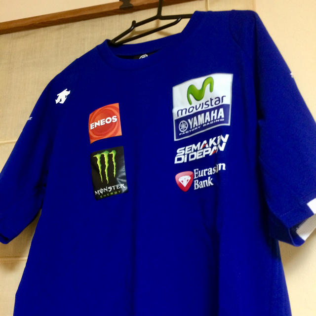 DESCENTE(デサント)のYAMAHA OFFICIAL TEAMWEAR メンズのトップス(Tシャツ/カットソー(半袖/袖なし))の商品写真