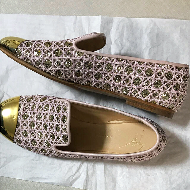 GIUZEPPE ZANOTTI(ジュゼッペザノッティ)の美品◆ジュゼッペザノッティ グリッター キラキラぺたんこパンプス バレエシューズ レディースの靴/シューズ(ハイヒール/パンプス)の商品写真