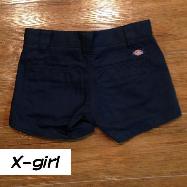 X-girl(エックスガール)の値下げ！X-girl☆紺色ショートパンツ レディースのパンツ(ショートパンツ)の商品写真