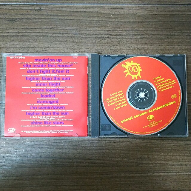 プライマル スクリーム   screamadelica エンタメ/ホビーのCD(ポップス/ロック(洋楽))の商品写真