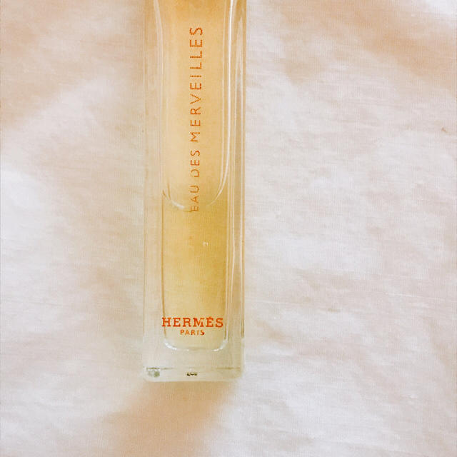 Hermes(エルメス)のエルメス HERMESオードトワレEAU DES MERVEILLES 15ml コスメ/美容の香水(ユニセックス)の商品写真
