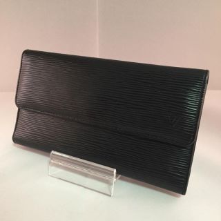 ルイヴィトン(LOUIS VUITTON)のLOUIS VUITTON エピ ノワール サラ 三つ折り長財布 黒 ブラック(財布)