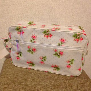 キャスキッドソン(Cath Kidston)の新品タグ付き Cath kidston WashBag(ポーチ)