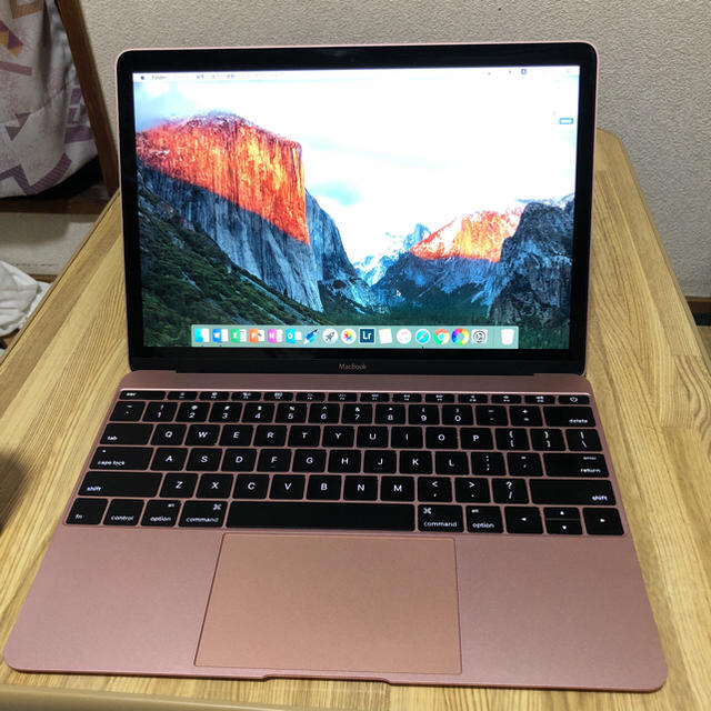 Macbook 12インチゴールド 2016