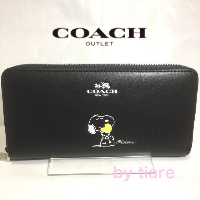 COACH(コーチ)の限定セール❣️新品コーチ×スヌーピーコラボ長財布 ブラック ラウンドファスナー レディースのファッション小物(財布)の商品写真