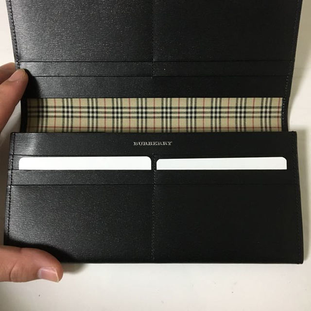 BURBERRY - 新品 箱付き バーバリー 長財布 財布 メンズ マフラー