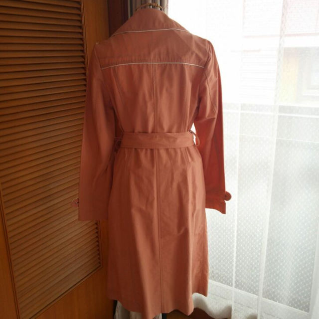 しまむら(シマムラ)の新品 スプリングトレンチコート ダークピンク レディースのジャケット/アウター(トレンチコート)の商品写真