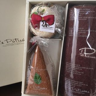 ルパティシエ(Le Patissier)の【新品】 フェイスタオル ミニタオルハンカチ ウォッシュタオル (タオル/バス用品)