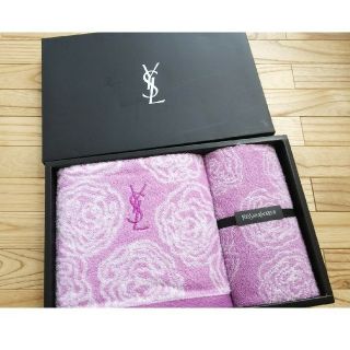 イヴサンローランボーテ(Yves Saint Laurent Beaute)の箱なし！イヴ・サンローラン★フェイスタオル・ミニタオルセット ピンク(タオル/バス用品)