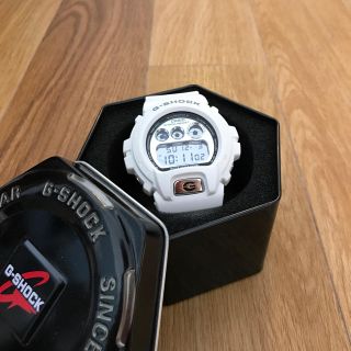 ジーショック(G-SHOCK)のg-shock 白 (腕時計)