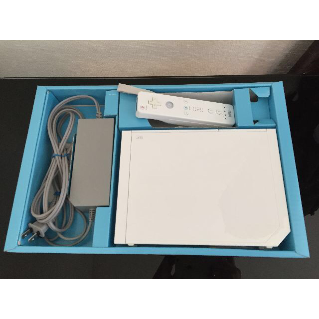 Wii - Wii本体 付属品 ソフト バランスWiiボード Wii Fit セットの通販