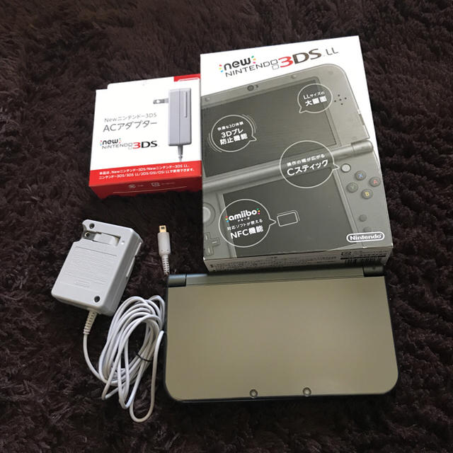 ニンテンドー3DS(ニンテンドー3DS)の3DSLL 美品 メタリックブラック エンタメ/ホビーのゲームソフト/ゲーム機本体(携帯用ゲーム機本体)の商品写真