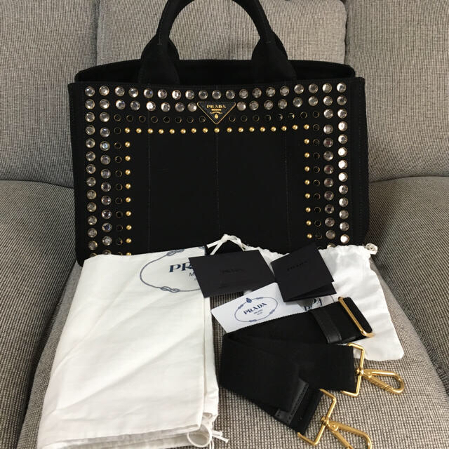 【中古】 PRADA - ふぅさん専用 カナパ ピジュー Mサイズ トートバッグ 【中古】 PRADA - ふぅさん専用 カナパ ピジュー Mサイズ トートバッグ