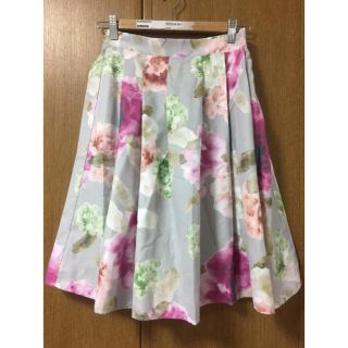 トッコ(tocco)のtocco♡今季フラワースカート(ひざ丈スカート)