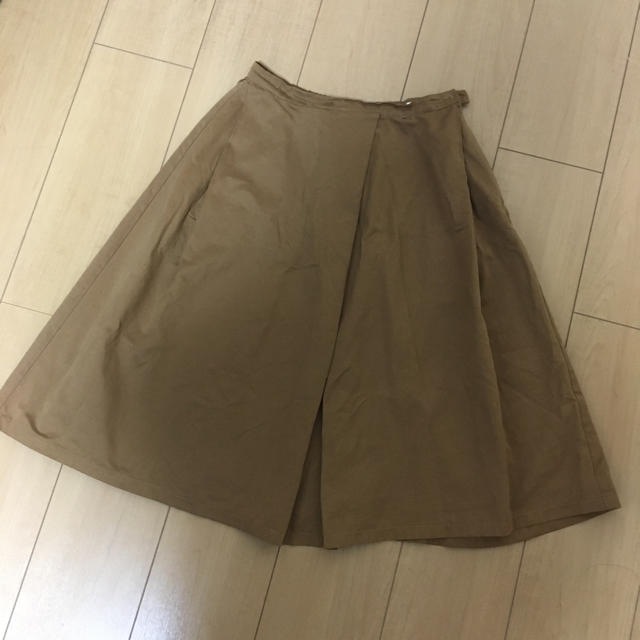 archives(アルシーヴ)の明るい茶色のスカート レディースのスカート(ひざ丈スカート)の商品写真