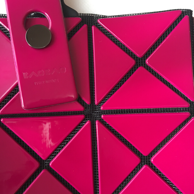 ISSEY MIYAKE(イッセイミヤケ)の12/22まで大幅お値下げ☆美品 イッセイミヤケ バオバオ BAOBAO トート レディースのバッグ(トートバッグ)の商品写真