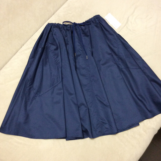 ルグラジック(LE GLAZIK)のle glazik ギャザースカート Bshop購入(ひざ丈スカート)
