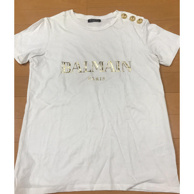 新品 BALMAIN Tシャツ ノベルティ